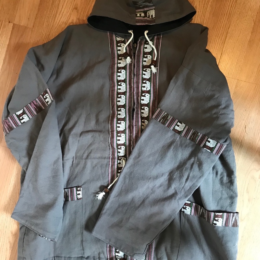 Thai Pattern Embroidered Zip-Up Hoodie